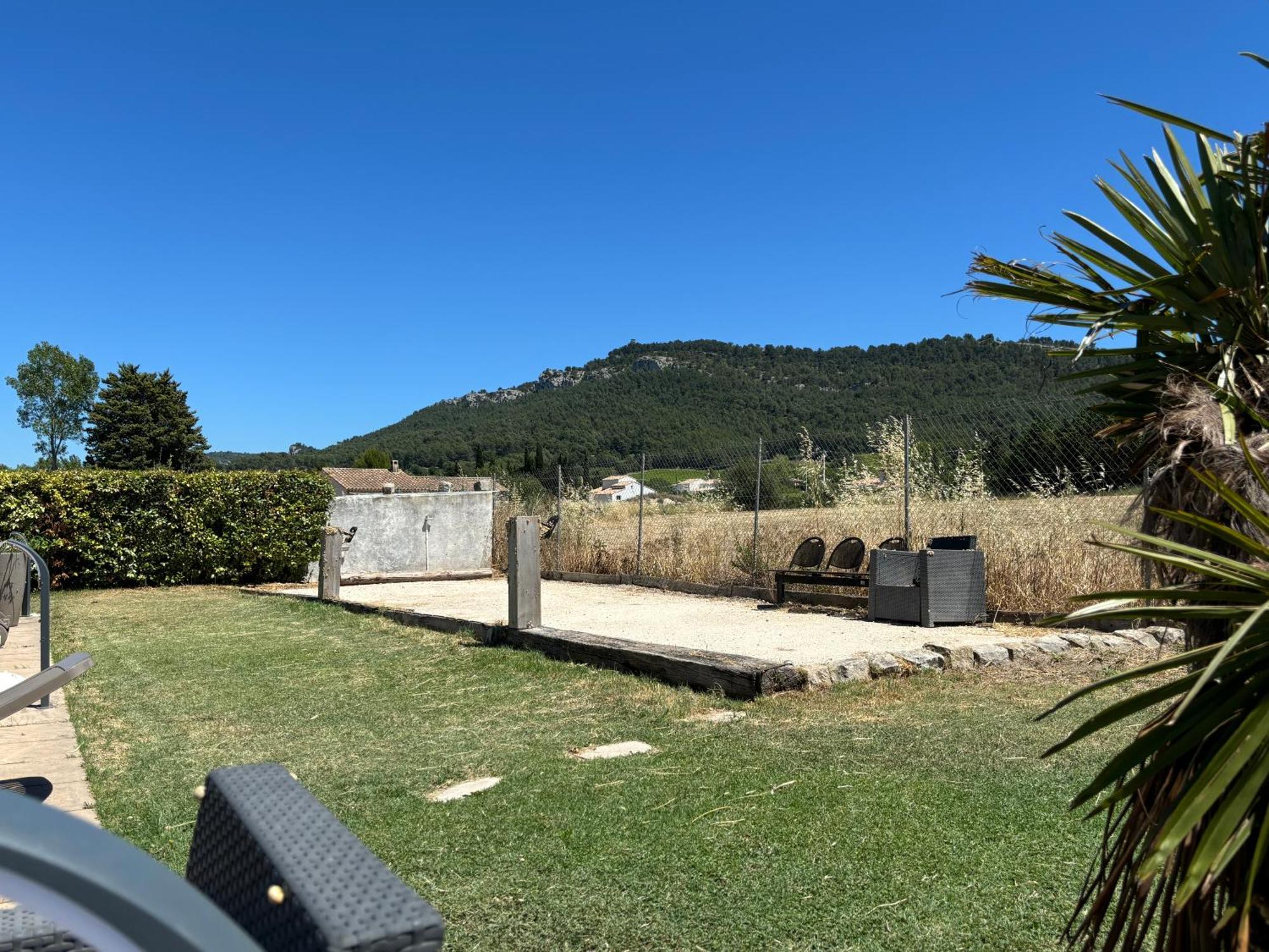 Appart. 4 Pers A 6 Kms De Cassis Avec Acces Piscine Roquefort la Bedoule Bagian luar foto