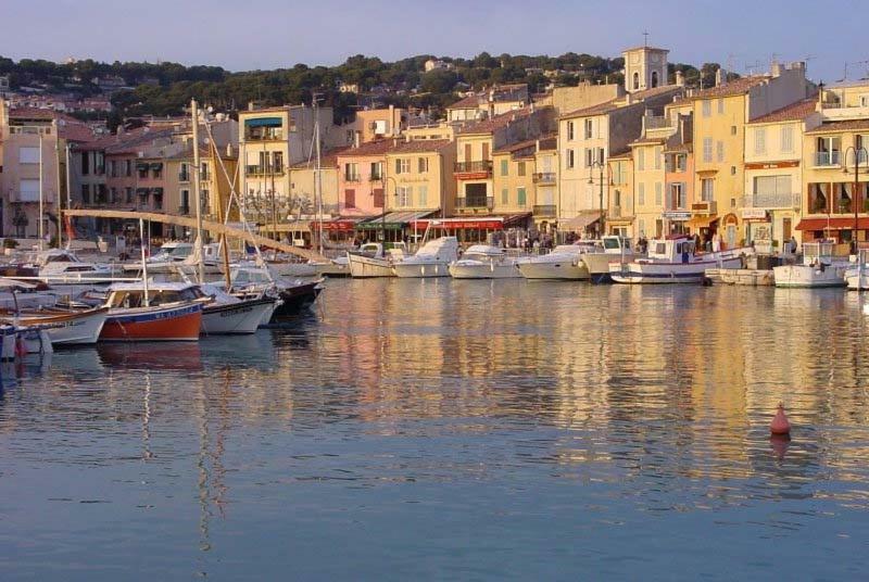 Appart. 4 Pers A 6 Kms De Cassis Avec Acces Piscine Roquefort la Bedoule Bagian luar foto