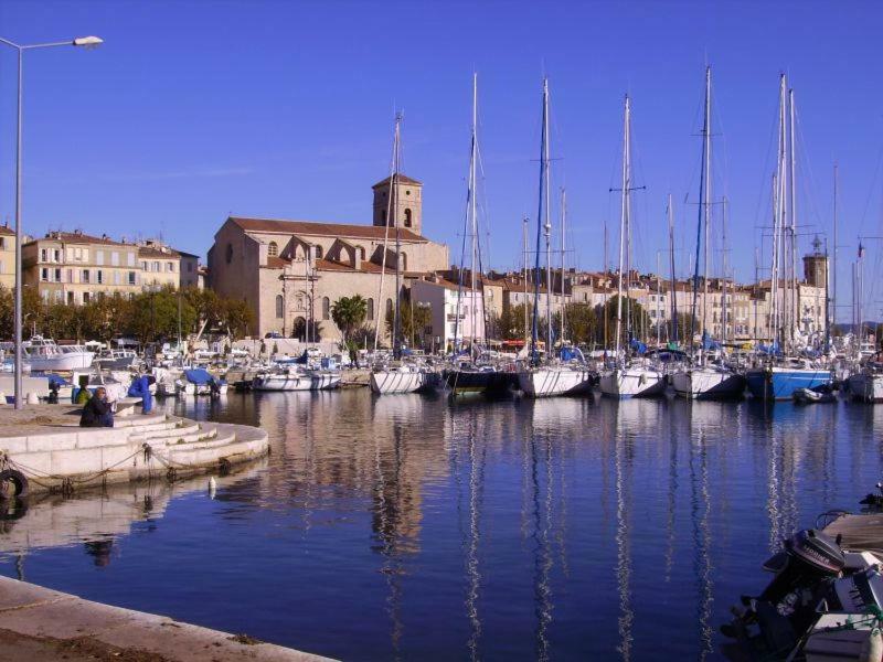 Appart. 4 Pers A 6 Kms De Cassis Avec Acces Piscine Roquefort la Bedoule Bagian luar foto
