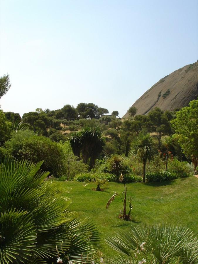Appart. 4 Pers A 6 Kms De Cassis Avec Acces Piscine Roquefort la Bedoule Bagian luar foto